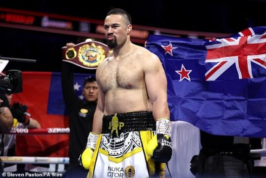 O melhor boxeador peso pesado ‘teste positivo para cocaína’ horas antes de sua luta na Arena O2 no mês passado: o ex-campeão mundial enfrenta uma suspensão prolongada