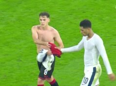 Jude Bellingham enfrentou o tratamento de meme depois de trocar de camisa com um jogador da Albânia no intervalo das eliminatórias da Inglaterra para a Copa do Mundo.