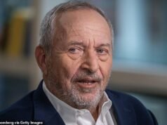 A vergonhosa queda do ex-presidente de Harvard por causa da amizade com Epstein destaca o relacionamento de décadas da escola com o agressor sexual