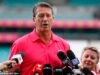 A lenda do críquete Glenn McGrath foi ‘demitida pela ABC’ pouco antes do início do Ashes