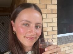 Os médicos me disseram que minha dor pélvica insuportável fazia “parte de ser mulher”. Foi assim que finalmente consegui um diagnóstico que impactou milhões de pessoas – e recuperei minha vida