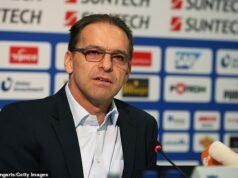 O chefe do sindicato da Filadélfia, Ernst Tanner, está de licença após acusações de racismo, sexismo e homofobia