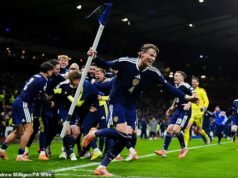 A Escócia enlouquece na Copa do Mundo: comentários sobre o gol maravilhoso se tornam virais, Ally McCoist perde a voz enquanto assiste em Las Vegas – e os fãs declaram ‘Os pubs americanos não saberão o que os atingiu’