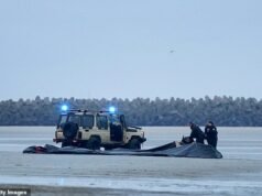 A polícia francesa ‘usará redes para impedir os migrantes que tentam atravessar o Canal da Mancha’, apesar dos temores de que a tática possa levar à morte