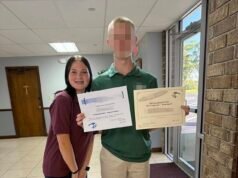 O meio-irmão de Anna Kepner revela ‘obsessão’ doentia pela líder de torcida assassinada quando a mãe veio ao funeral disfarçada