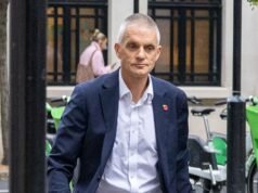 Nenhuma homenagem de despedida para o chefe da BBC, Tim Davie: o diário de Richard Eden