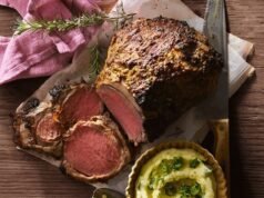 Os compradores australianos de produtos básicos de mercearia estão abandonando Coles e Woolworths – enquanto Aldi obtém grande vitória nas classificações de supermercados