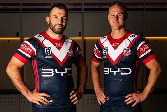 Os fãs dos Sea Eagles desviam o olhar! Halfback Daly Cherry-Evans apresentado oficialmente como jogador do Roosters