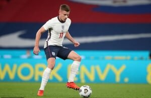 A surpresa de uma internacionalização pela Inglaterra revela que ele pode mudar a aliança internacional para a Escócia após a qualificação para a Copa do Mundo – tornando-se apenas o segundo jogador de futebol a fazer a polêmica mudança