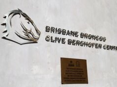 Centro de treinamento Red Hill de US $ 27 milhões do Brisbane Broncos em risco após grande incêndio