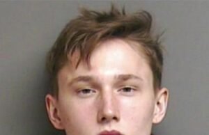 Um ex-funcionário de um magnata da tecnologia foi condenado por assassinar seu chefe após reter pagamento, gabar-se de sua riqueza e obrigar os funcionários a fazer 500 flexões.