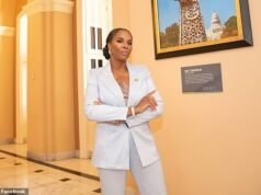 A verdade explosiva sobre o desavergonhado democrata pego enviando mensagens para Epstein: reuniões secretas… viagem à mansão de Nova York… e rastro de dinheiro revelam o quão profundo era realmente o relacionamento deles