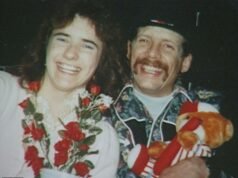 Ele foi acusado de assassinar um casal em vingança pela morte de seu pai em um snowmobile quando era apenas um menino, mas ainda anda livre – e a família da vítima está furiosa