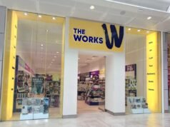 Ações de obras caem após queda nas vendas online