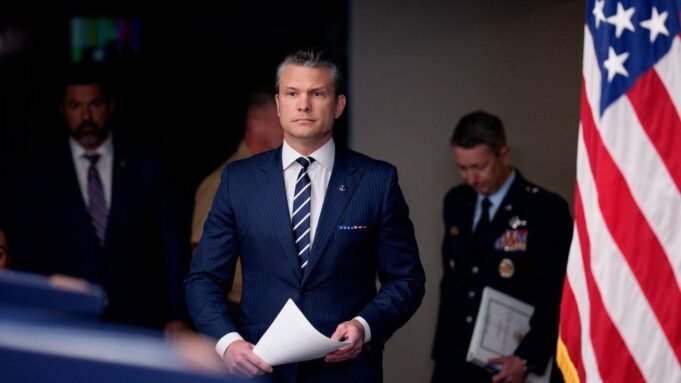 1763108567_hegseth-pentagon.jpg