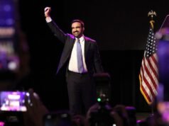 Os democratas juntam-se aos republicanos na condenação do socialismo após a vitória de Mamdani como prefeito