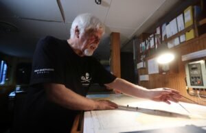 Após resgatar as baleias, ativista promete enfrentar novas ameaças no mar, visando ser preso pelo Japão