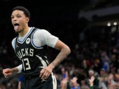 Quem está elevando a fasquia? Os jogadores mais aprimorados que terminaram entre os 50 primeiros no basquete fantasia com pontuação mais alta