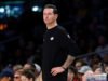 O técnico do Timberwolves, Chris Finch, dá uma olhada divertida no currículo repleto de podcasts de JJ Redick, do Lakers