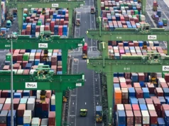 Espera-se que o crescimento dos principais produtos de exportação de Singapura diminua para 0-2% em 2026 devido às tarifas dos EUA.