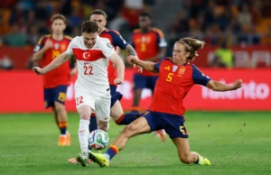 Espanha se classifica para a Copa do Mundo com empate em 2 a 2 com Türkiye
