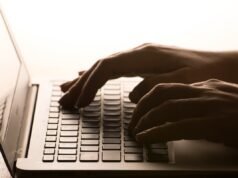 Cidade de Nova York proíbe reclamações por e-mail e telefone após inundação online