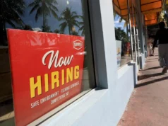 O crescimento do emprego nos EUA supera as expectativas, mas a taxa de desemprego aumenta