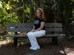 Dois acadêmicos da Flórida dizem que recuperaram seus empregos após comentários relacionados a Charlie Kirk