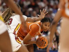 Duas Lady Longhorns nomeadas para a lista de observação do Wooden Award
