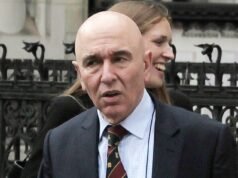 Professor da Universidade de Cambridge foi absolvido de falsificar testes de QI e memória para reivindicar indenização de £ 1 milhão após sofrer um derrame