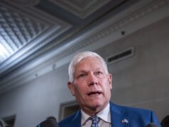 Republicanos tentam fazer do arquivo de Epstein uma questão de Biden ou Obama