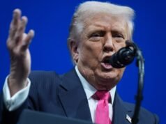 Donald Trump é pior do que Joe Biden na economia, diz pesquisa da Fox News