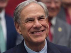 O governador do Texas designou um dos maiores grupos muçulmanos de direitos civis da América como uma organização terrorista