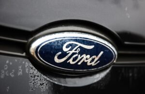 Outro incêndio ocorre em uma fábrica de alumínio que abastece a Ford