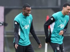 O que você não vê é um retorno ao melhor de Alexander Issac