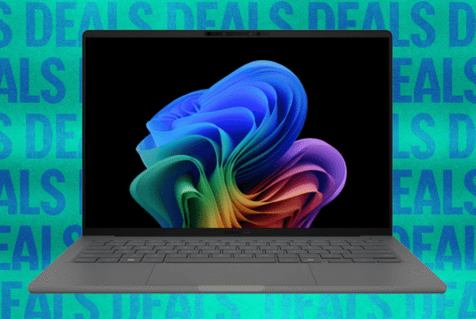 Este laptop leve custa quase metade do preço