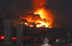 Incêndio destrói 170 casas e força evacuação no Japão; 1 pessoa morreu