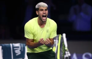 Alcaraz garante o primeiro lugar no final do ano com vitória sobre Musetti nas ATP Finals