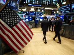 Os índices de Wall Street sobem antes dos resultados de lucros da Nvidia, encerrando um pregão agitado