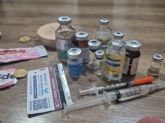 Mulher é presa sob suspeita de realizar procedimentos cosméticos ilegalmente em Curitiba