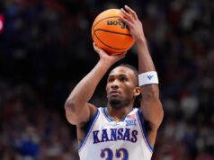 Darrin Peterson, do Kansas, está fora do Players Era Festival, mas está perto de retornar de uma lesão no tendão da coxa