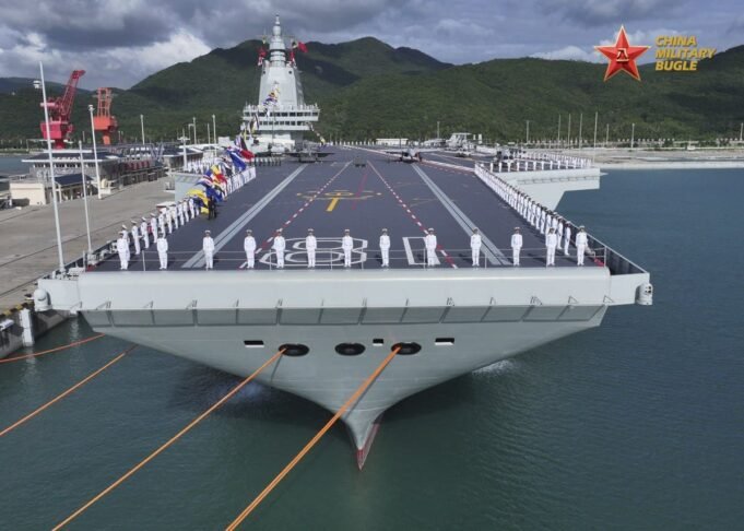 china-aircraft-carrier-fujian.jpg