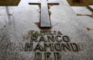 50 anos após a morte de Franco, a ascensão das forças de extrema direita em Espanha aumenta a ansiedade em relação a Franco
