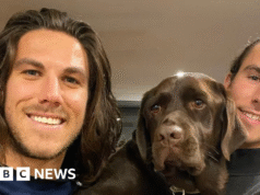 Mulher é condenada a 20 anos de prisão por assassinar irmãos surfistas australianos no México