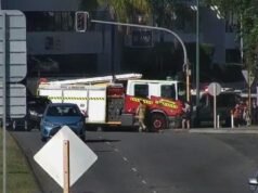 Tráfego de Perth: Veículos capotaram, árvores caíram causando caos no trânsito na manhã de quarta-feira