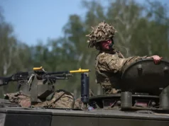 Grã-Bretanha construirá nova fábrica de munições para aumentar a prontidão de combate