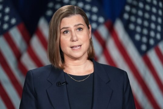 Os democratas estão divididos sobre a possibilidade de retirar os indultos presidenciais em meio à polêmica