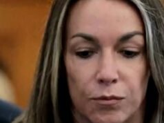 Karen Reed entrou com uma ação alegando que ela foi incriminada