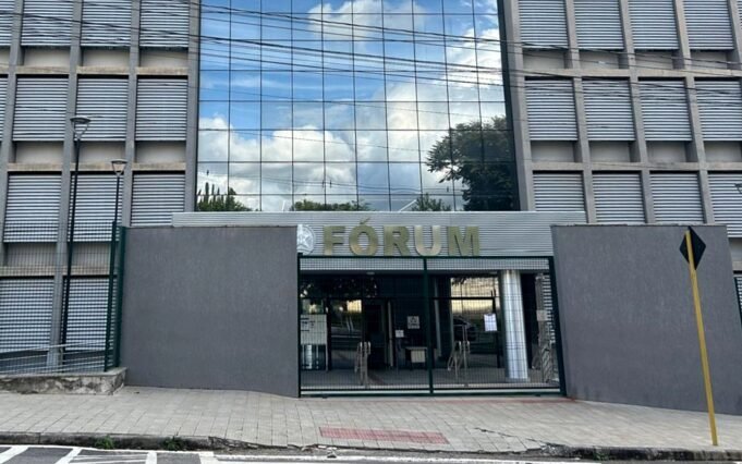 forum-de-varginha.jpg
