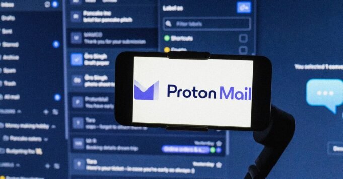 gear-proton-mail-1848352193.jpg